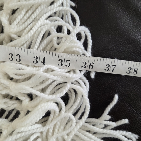 Crochet Vintage Shawl / Wrap / Throw 3' X 6' Boho Granny Square 3d Knit Ivory - Picture 4 of 4